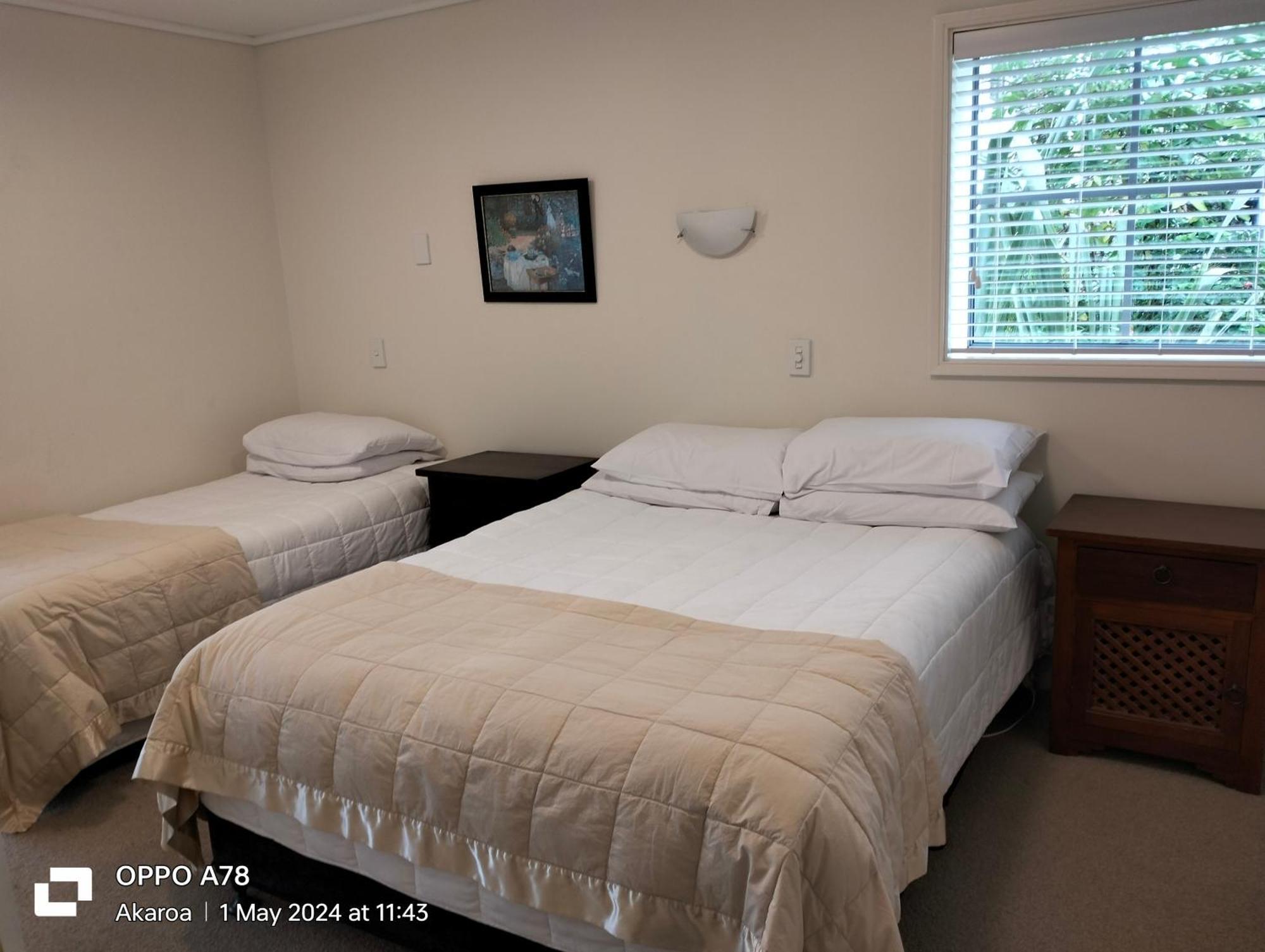 Akaroa Village Inn ภายนอก รูปภาพ
